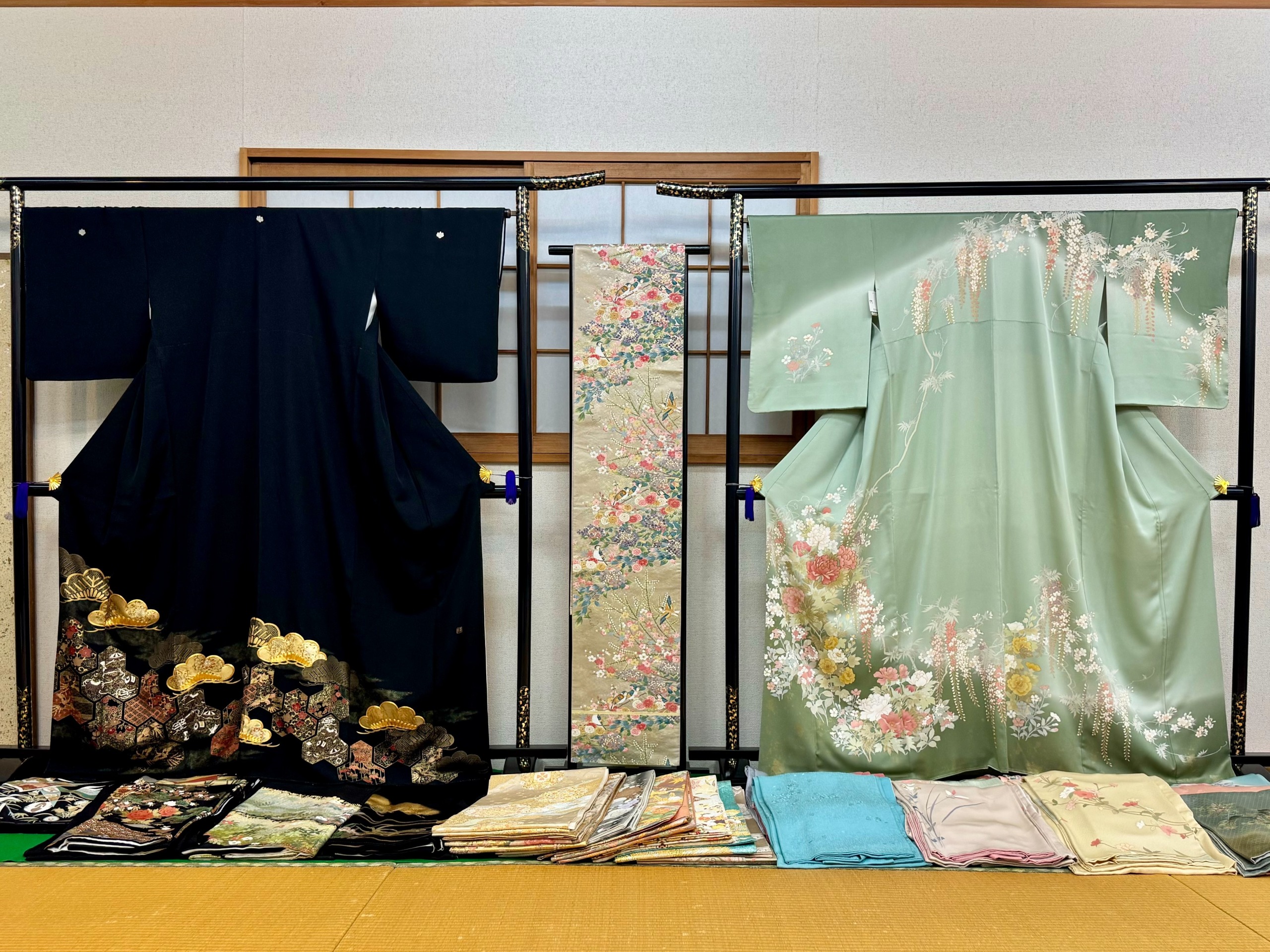 着物屋あとらす 着物まわり商品（袖なし水屋着、水屋袴／現品限り